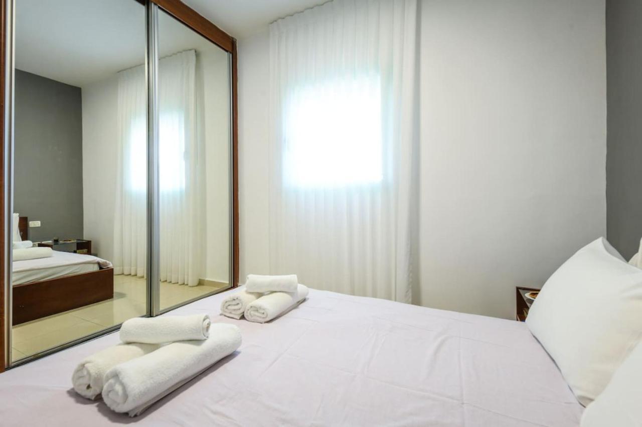 Apartment Elegant Sea-view With Mamad In The Heart Of By Sea N' Rent